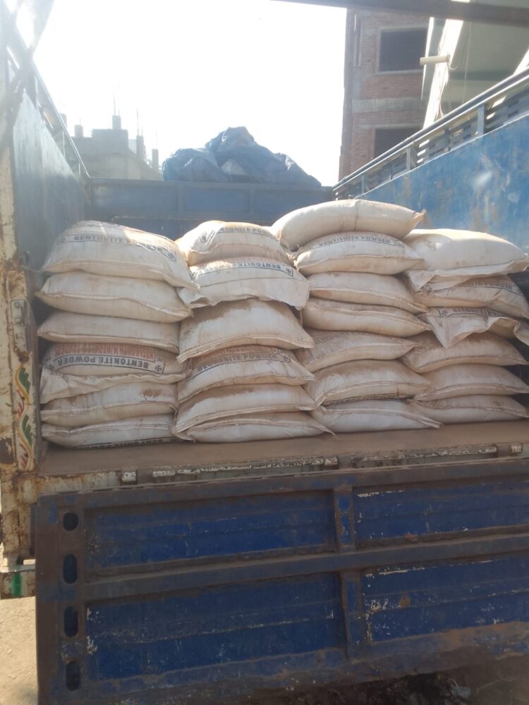 Bentonite Powder - Image 2
